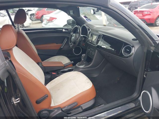 2015 VOLKSWAGEN BEETLE 3VW517ATXFM809674 Photo 4