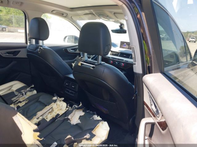 WA1AHAF71KD029374 Audi Q7 45 Premium/45 Se Premium