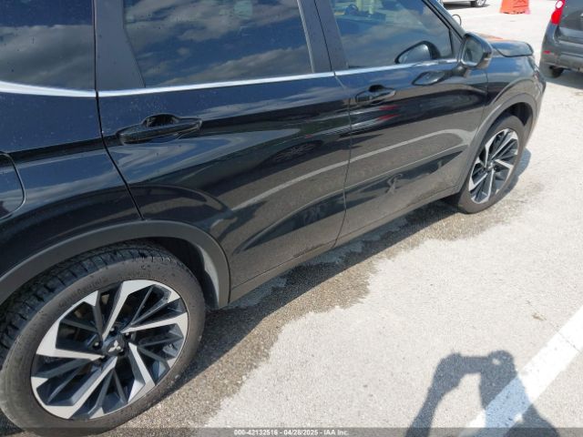 2022 MITSUBISHI OUTLANDER JA4J4UA83NZ048383 Photo 5