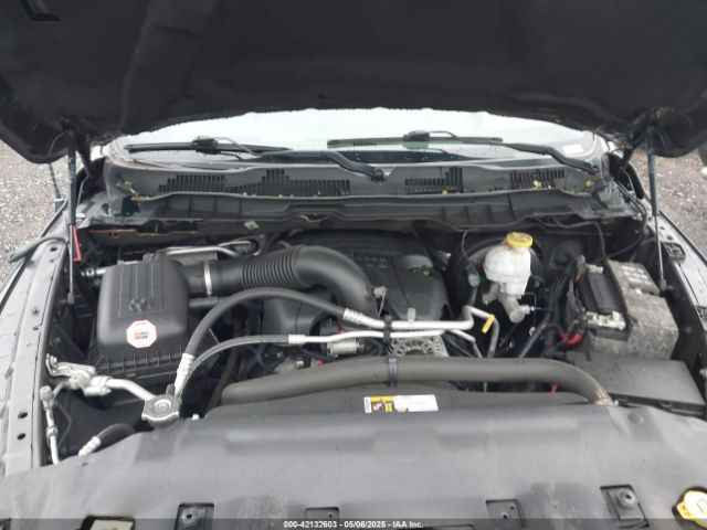 1C6RR7TTXKS658743 RAM 1500 Classic Big Horn  4x4 6'4 Box