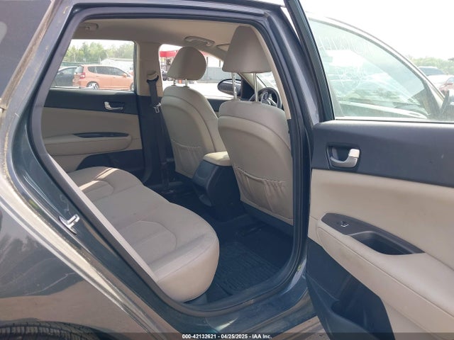 KNAGT4L37G5073752 KIA Optima Lx