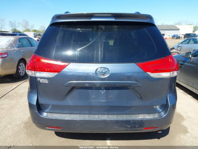 5TDKK3DC4ES464647 Toyota Sienna Le V6 8 Passenger