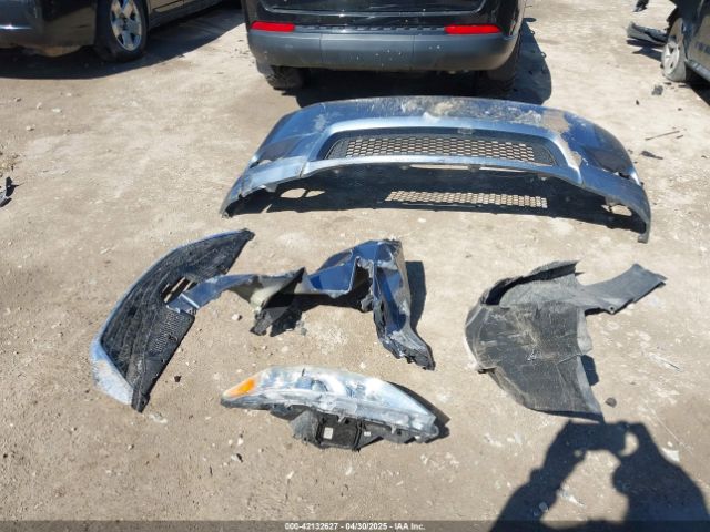 5TDKK3DC4ES464647 Toyota Sienna Le V6 8 Passenger