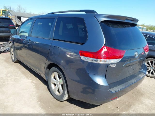 5TDKK3DC4ES464647 Toyota Sienna Le V6 8 Passenger