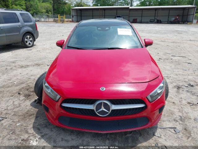 WDD3G4EB5KW022155 Mercedes-Benz m260