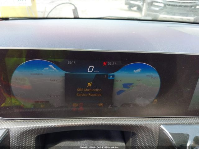 WDD3G4EB5KW022155 Mercedes-Benz m260