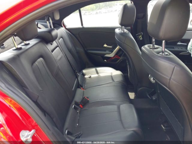 WDD3G4EB5KW022155 Mercedes-Benz m260
