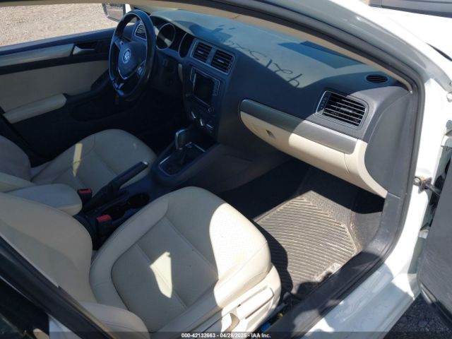 3VWDB7AJ3HM276271 Volkswagen Jetta 1.4t Se