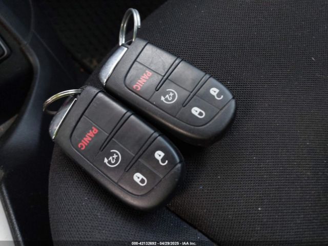 ZACCJBBT3GPD62535 Jeep Renegade 75th Anniversary