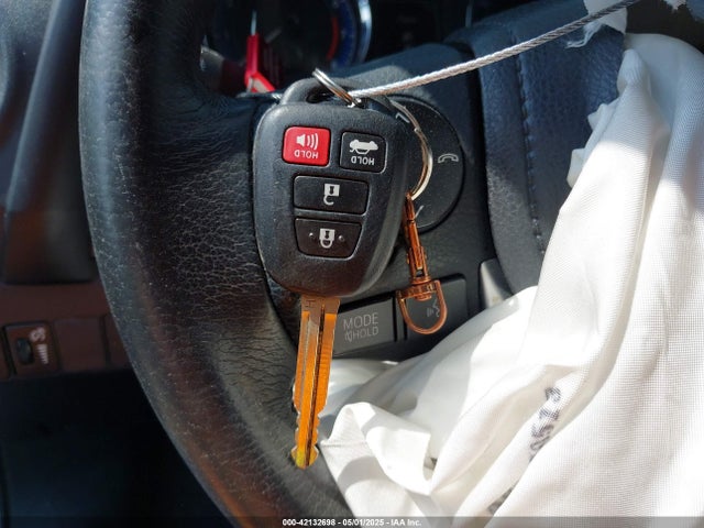 2T1BURHE5JC015120 Toyota COROLLA SE