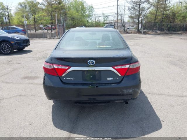 4T1BD1FKXFU164963 Toyota Camry Hybrid Le