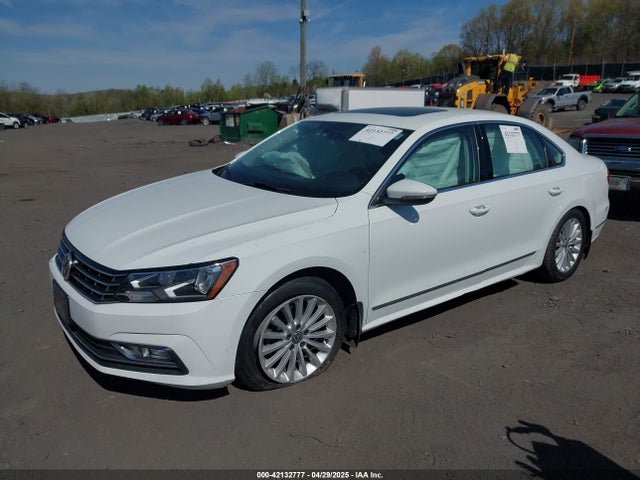 1VWBT7A38GC016180 Volkswagen Passat 1.8t Se