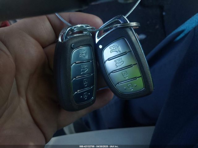 KMHC75LC4MU251111 Hyundai Ioniq Hybrid Se