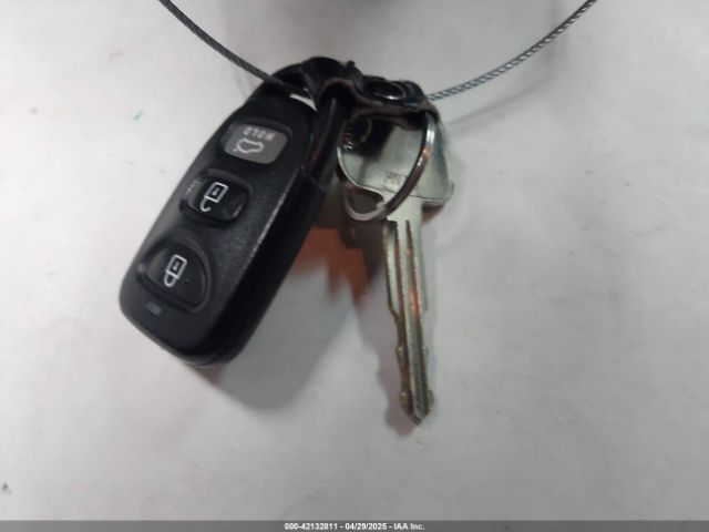 5NPD84LF6JH267181 Hyundai ELANTRA SEL