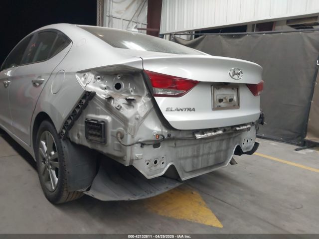 5NPD84LF6JH267181 Hyundai ELANTRA SEL