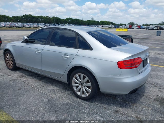 2012 AUDI A4 WAUAFAFLXCN001039 Photo 2