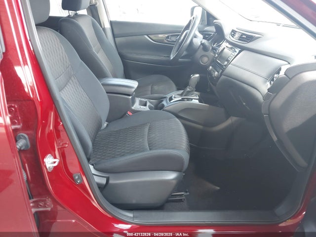 5N1AT2MT8KC746978 Nissan ROGUE SV
