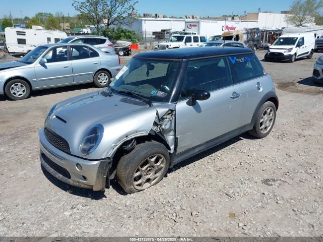 2003 MINI COOPER S WMWRE33443TD70055 Photo 1