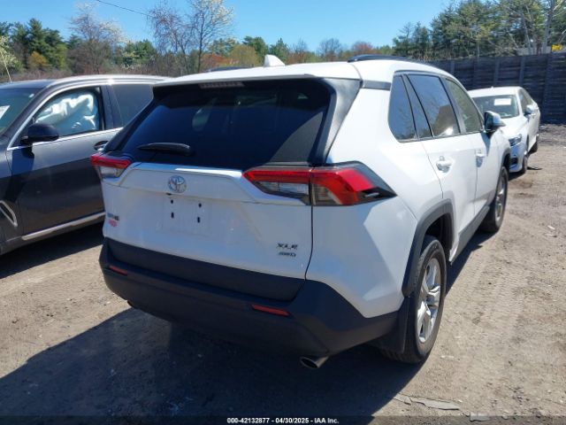 2T3P1RFV6MC149762 Toyota Rav4 Xle