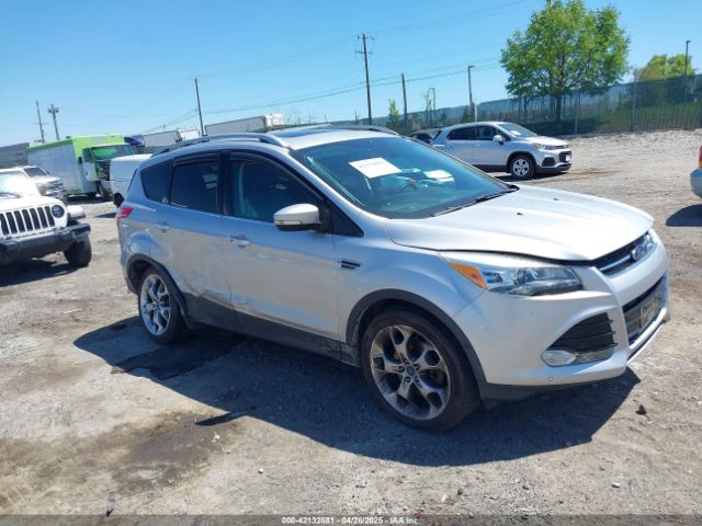 1FMCU9J90GUA25739 Ford Escape Titanium
