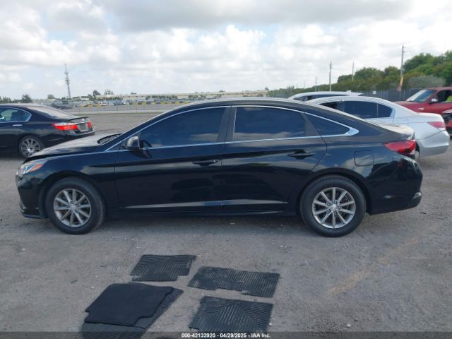 5NPE24AFXKH754314 Hyundai SONATA SE