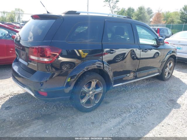 3C4PDDGG8FT633483 Dodge Journey Crossroad