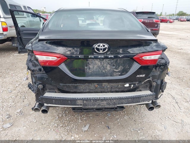 4T1B61HK7JU098209 Toyota CAMRY XSE