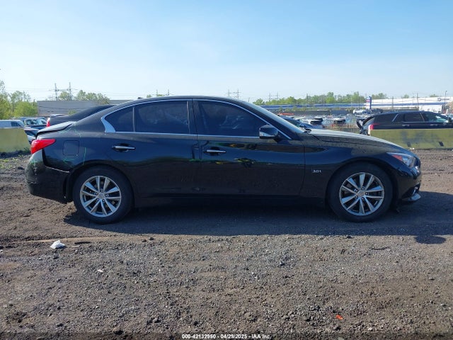 JN1EV7AR2GM341323 Infiniti Q50 3.0t Premium