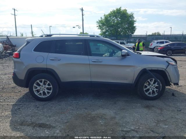 1C4PJMCBXFW639671 Jeep Cherokee Latitude