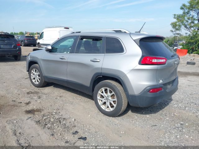 1C4PJMCBXFW639671 Jeep Cherokee Latitude