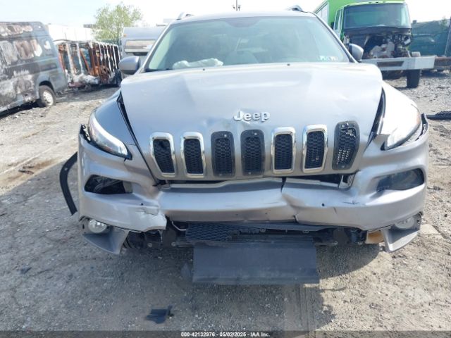 1C4PJMCBXFW639671 Jeep Cherokee Latitude