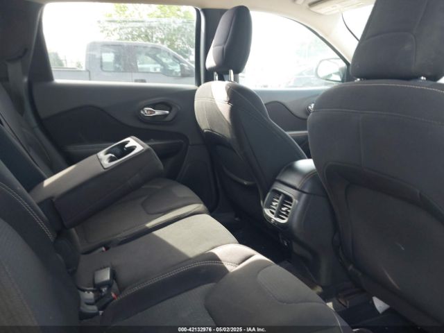1C4PJMCBXFW639671 Jeep Cherokee Latitude