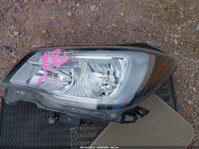 JF2SJAEC8JH419183 Subaru Forester 2.5i Premium