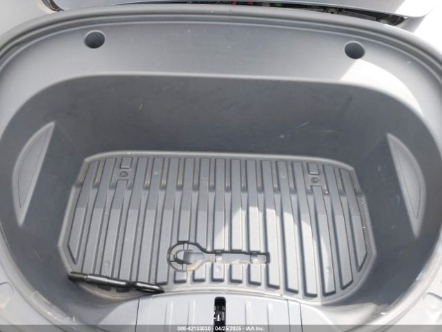 2023 TESLA MODEL 3 5YJ3E1EA5PF429376 Photo 9