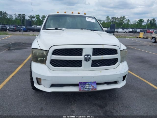 3C6RR6KG5JG194863 RAM 1500 Express  4x2 5'7 Box