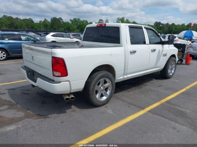3C6RR6KG5JG194863 RAM 1500 Express  4x2 5'7 Box