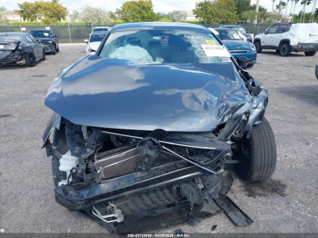 3VW2B7AJ7HM212287 Volkswagen Jetta 1.4t S