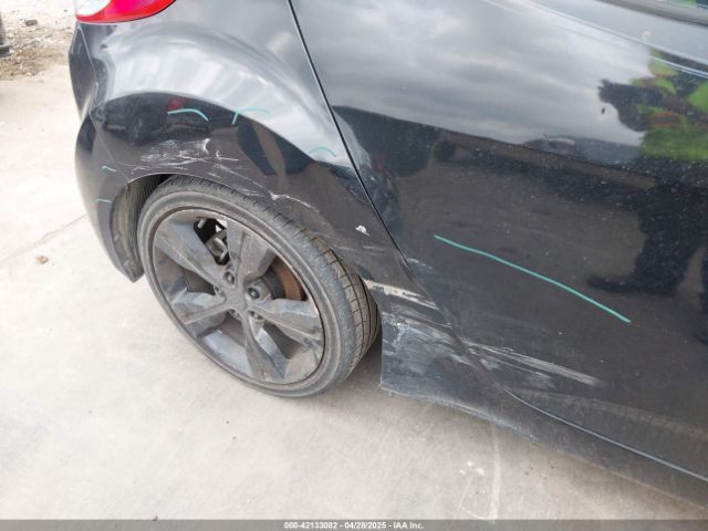 KMHTC6AD8HU324578 Hyundai Veloster Value Edition