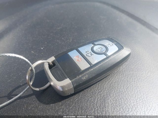 3FA6P0H76HR259097 Ford FUSION SE