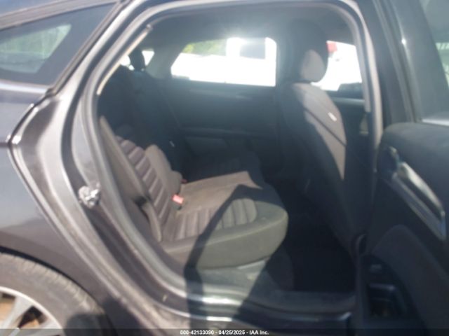 3FA6P0H76HR259097 Ford FUSION SE