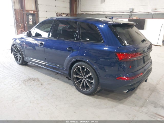2020 AUDI SQ7 WA1VWAF73LD013508 Photo 2