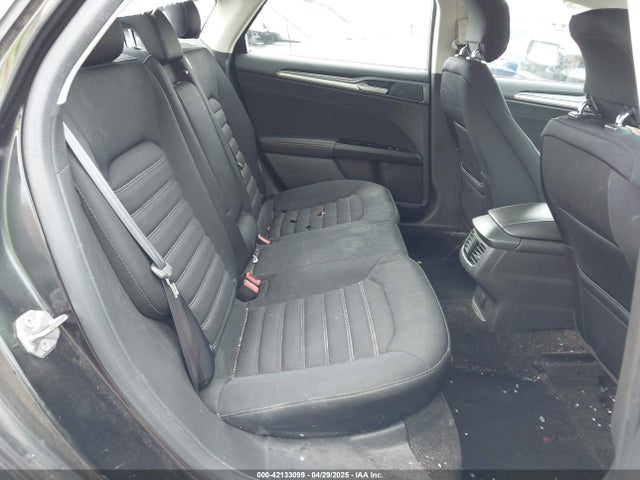 1FA6P0H74E5392861 Ford FUSION SE
