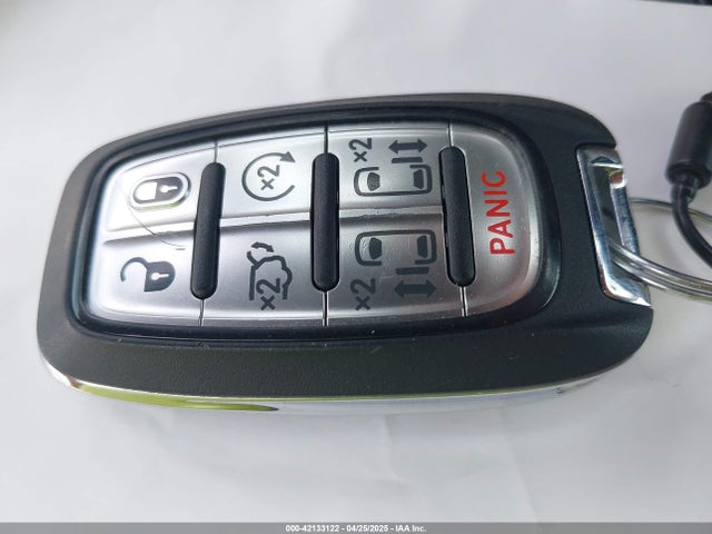 2C4RC1BG9RR136435 Chrysler Pacifica Touring L