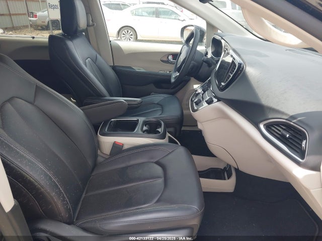 2C4RC1BG9RR136435 Chrysler Pacifica Touring L