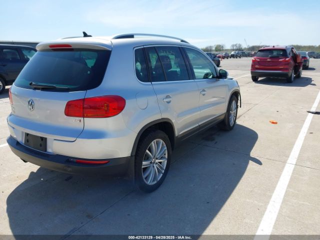 WVGAV7AXXGW575199 Volkswagen TIGUAN SE