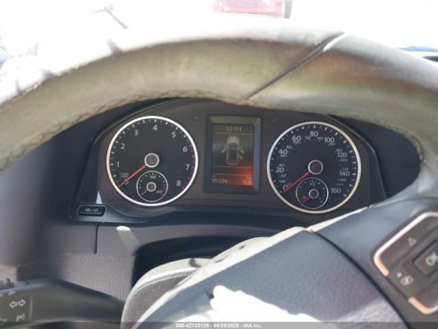 WVGAV7AXXGW575199 Volkswagen TIGUAN SE