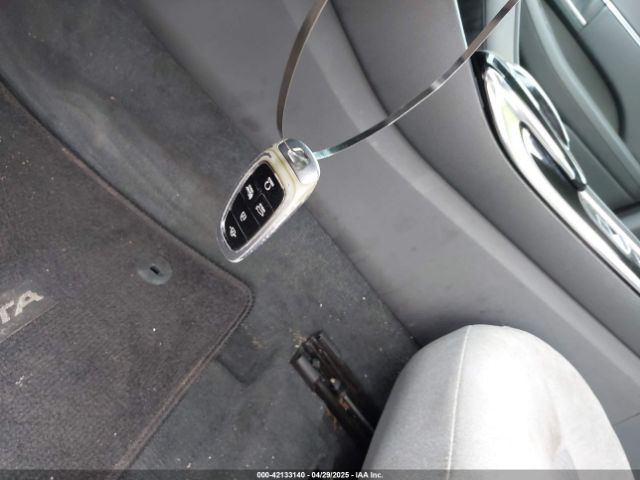 5NPEL4JA7LH053779 Hyundai SONATA SEL