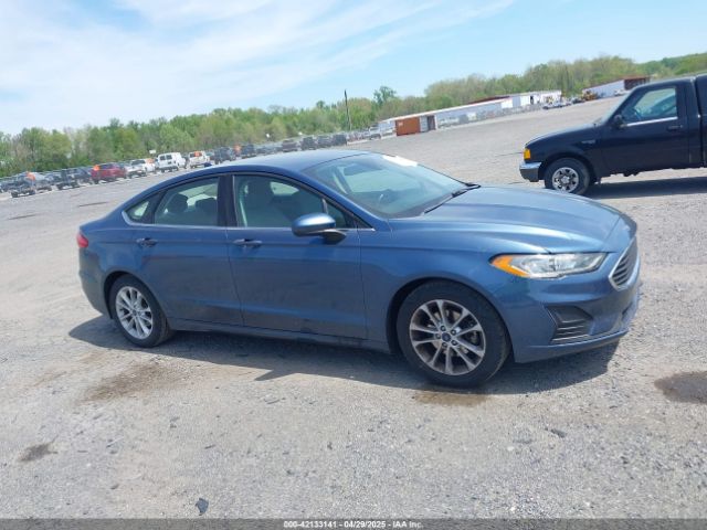 3FA6P0HD2KR126379 Ford FUSION SE