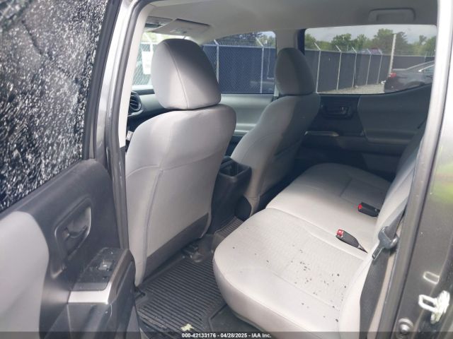 3TMAZ5CN0KM094427 Toyota Tacoma Sr5 V6