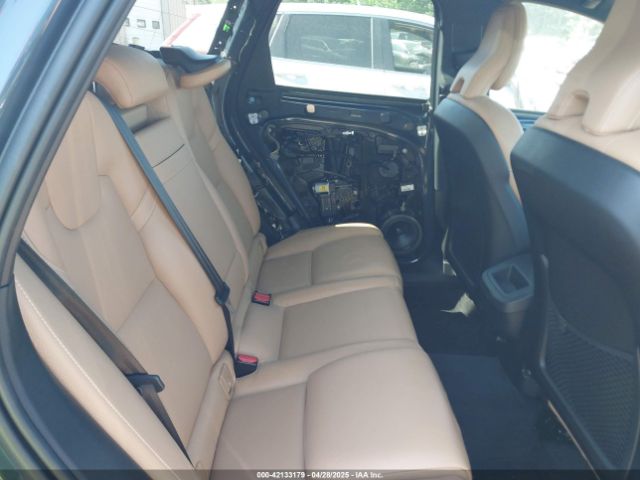 LYV102DK2KB255458 Volvo Xc60 T5 Momentum